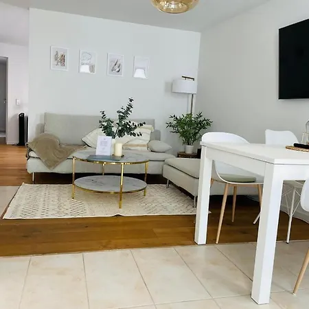 Seeschilf In * Friedrichshafen