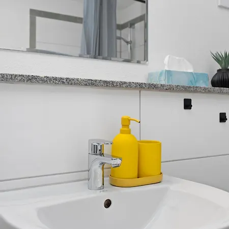 Seeschilf In Appartement *